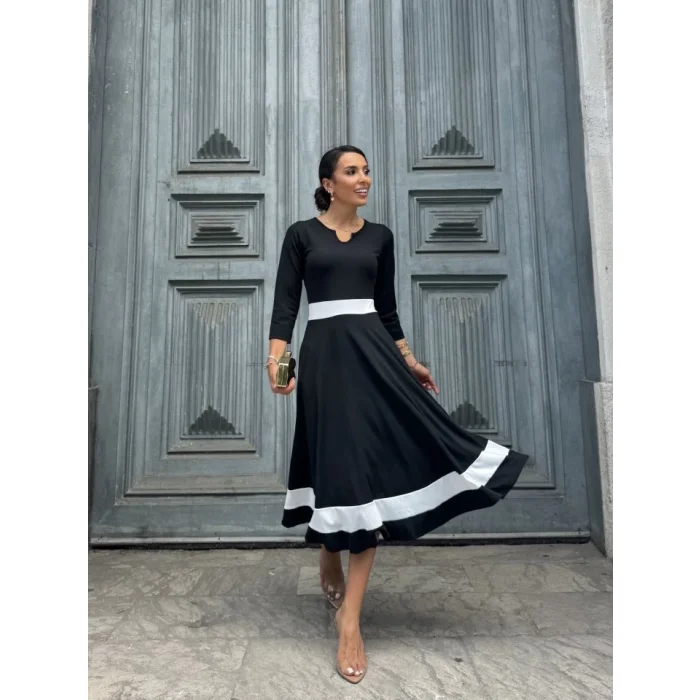 Kadın Truvakarkol Yakası Açık Blok Renkli Krep Midi Elbise