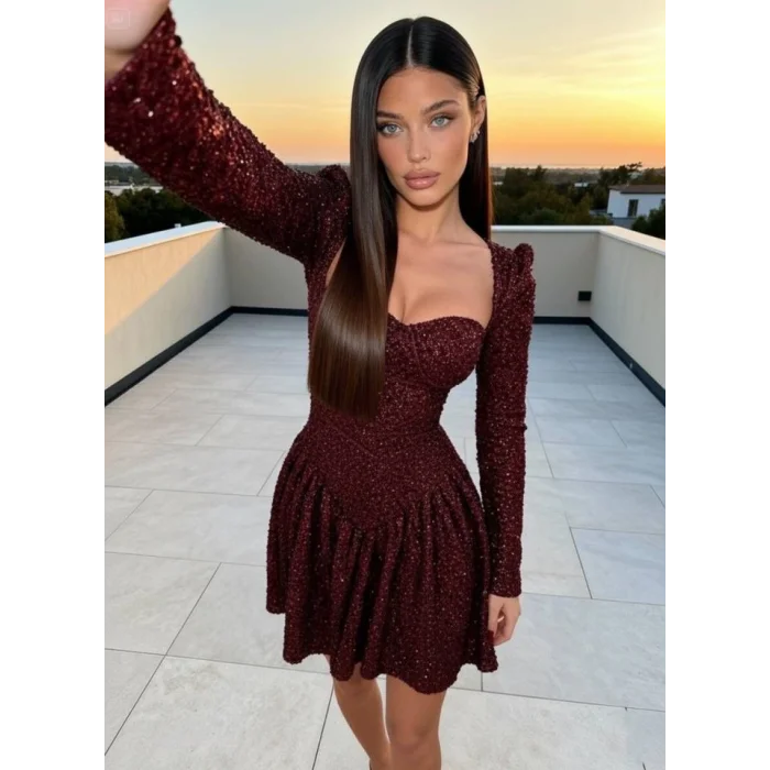 Kadın Uzun Kollu Armut Yaka Pul Payet Işlemeli Mini Gece Elbisesi