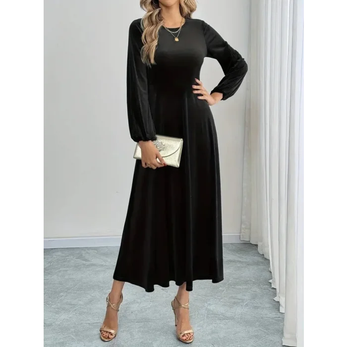 Kadın Uzun Kollu Bisiklet Yaka Midi Kadife Elbise