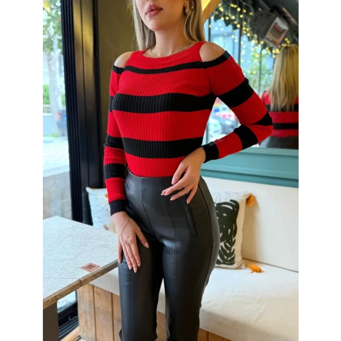 Kadın Uzun Kollu Bisiklet Yaka Omuzları Açık Triko Bluz