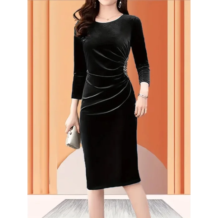 Kadın Uzun Kollu Bot Yaka Yanı Taş Detaylı Midi Kadife Elbise