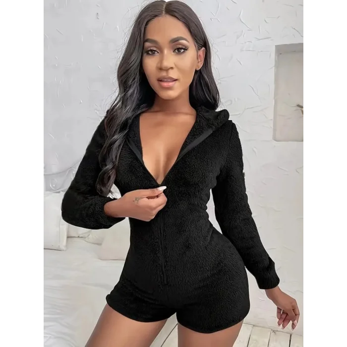 Kadın Uzun Kollu Kapişon Ve Fermuar Detaylı Peluş şort Tulum
