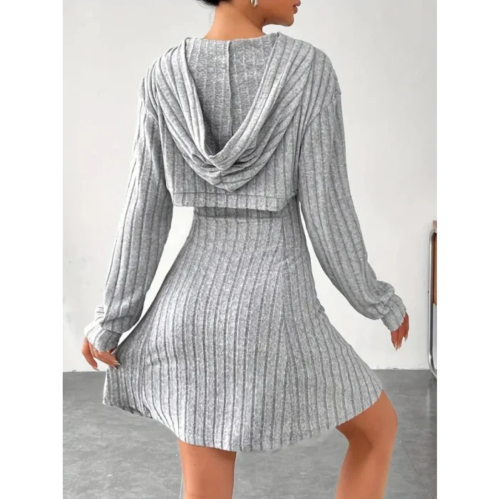 Kadın Uzun Kollu Kapüşonlu Ceket üst Ve Askısız Kare Yaka A Kesim şardonlu Kaşkorse Elbise