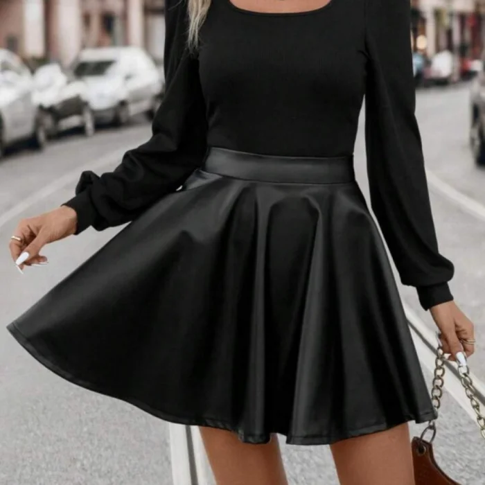 Kadın Uzun Kollu Kare Yaka üst Viskon Alt Deri Mini Elbise