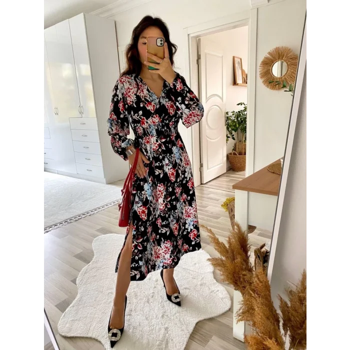 Kadın Uzun Kollu Kruvaze Yaka Beli Lastikli Yandan Yırtmaçlı Desenli Dalgıç Elbise