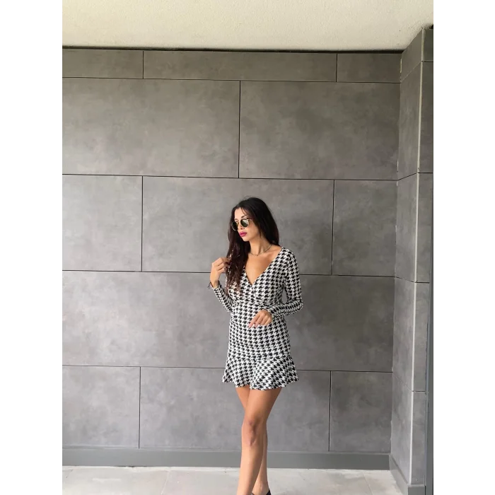 Kadın Uzun Kollu Kruvaze Yaka Kazayağı Mikro Mini Boy Elbise