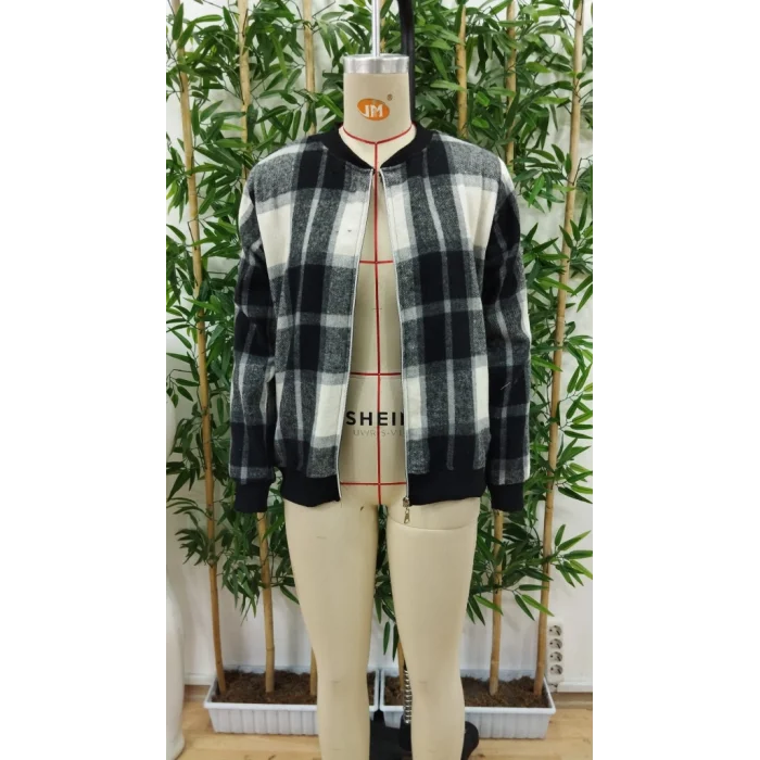 Kadın Uzun Kollu önden Fermuarlı Ekose Desenli Ceket