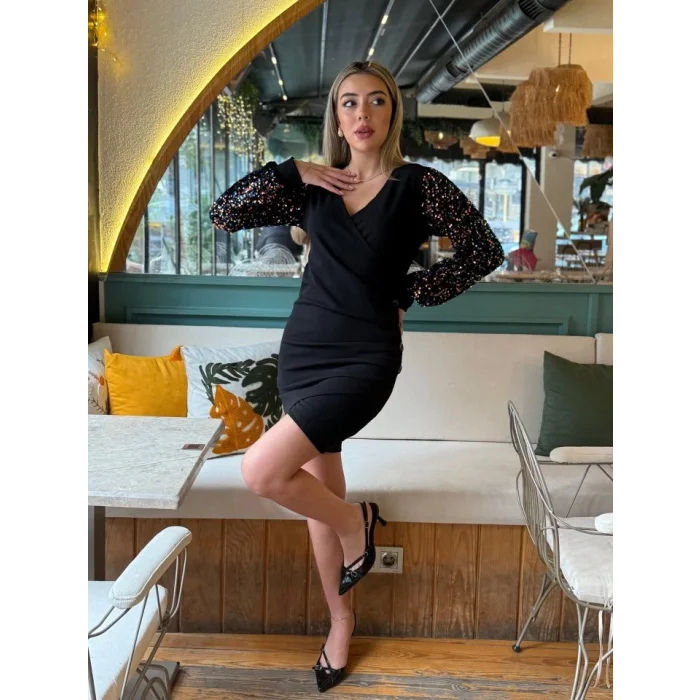 Kadın Uzun Kollu Pul Payetli Kruvaze Yaka Yandan Düğmeli Kısa Ithal Krep Elbise