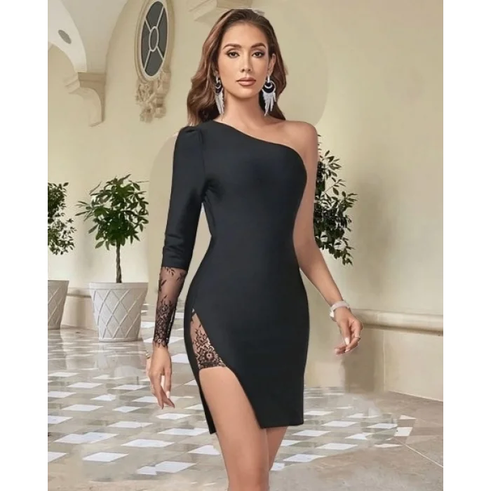 Kadın Uzun Kollu Tek Kol Dekolteli Yırtmaç Ve Bilekte Dantel Detay Krep Elbise