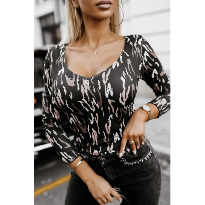 Kadın Uzun Kollu V Yaka Desenli Mikro Kumaş Bluz