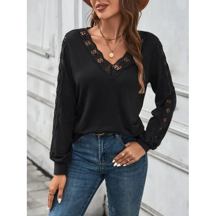 Kadın Uzun Kollu V Yakalı Dantel Detaylı Viskon Bluz