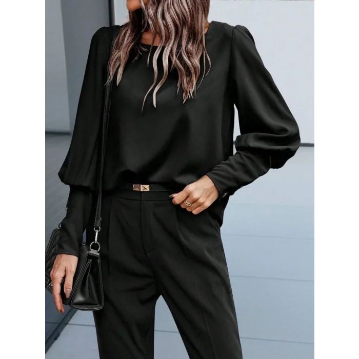 Kadın Uzun Kollu Yuvarlak Yakalı Düğmeli Ithal Krep Bluz