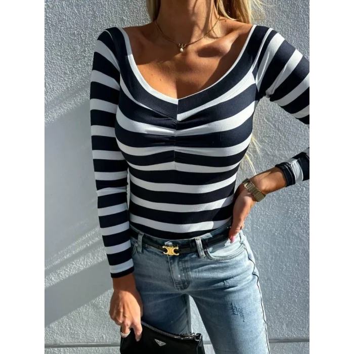 Kadın V Yaka Süprem Kumaş Çizgi Desenli Bluz