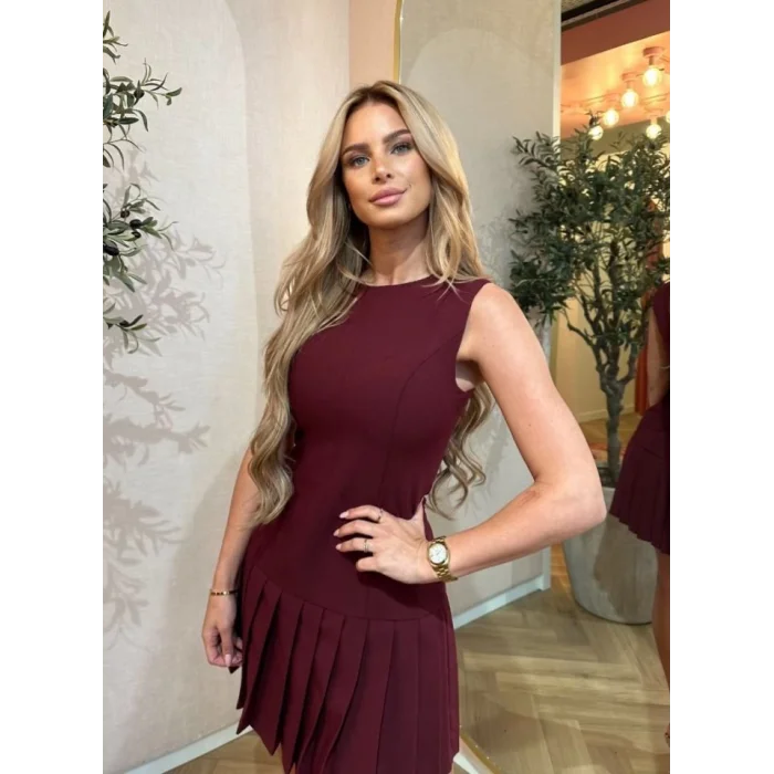 Kadın Yılbaşı özel Bisiklet Yaka Kolsuz Eteği Pileli Mini Elbise