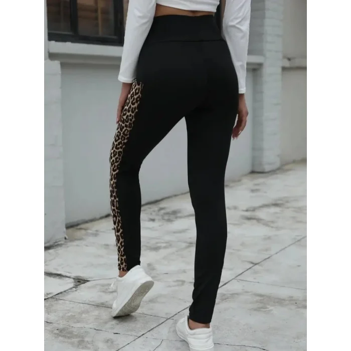 Kadın Yüksek Bel Cep Detaylı Leopar Desenli Dalgıç Tayt
