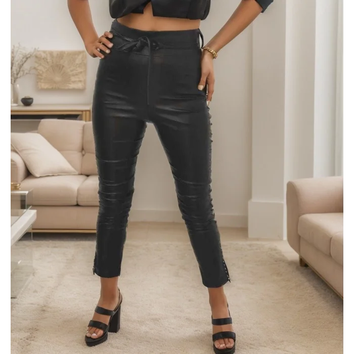 Kadın Yüksek Bel Yanlardan Incili Yırtmaçlı Uzun Deri Tayt