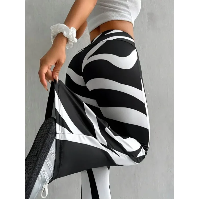 Kadın Yüksek Bel Zebra Desenli Dalgıç Tayt