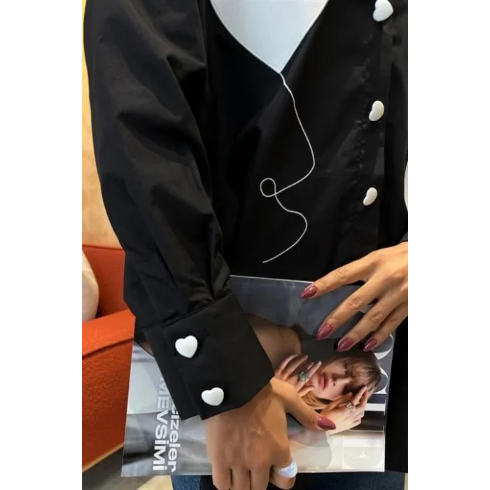 Kalp Nakışlı Ve Düğme Detaylı Oversize Gömlek 3430