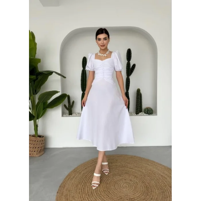 Kare Yaka Düğmeli Elbise