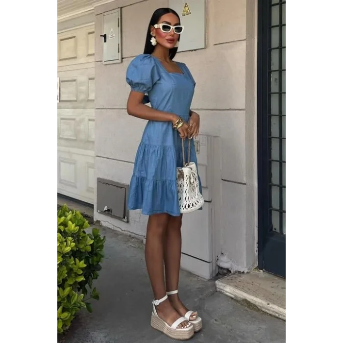 Kare Yakalı Ve Gipe Detaylı Tensel Elbise 2883