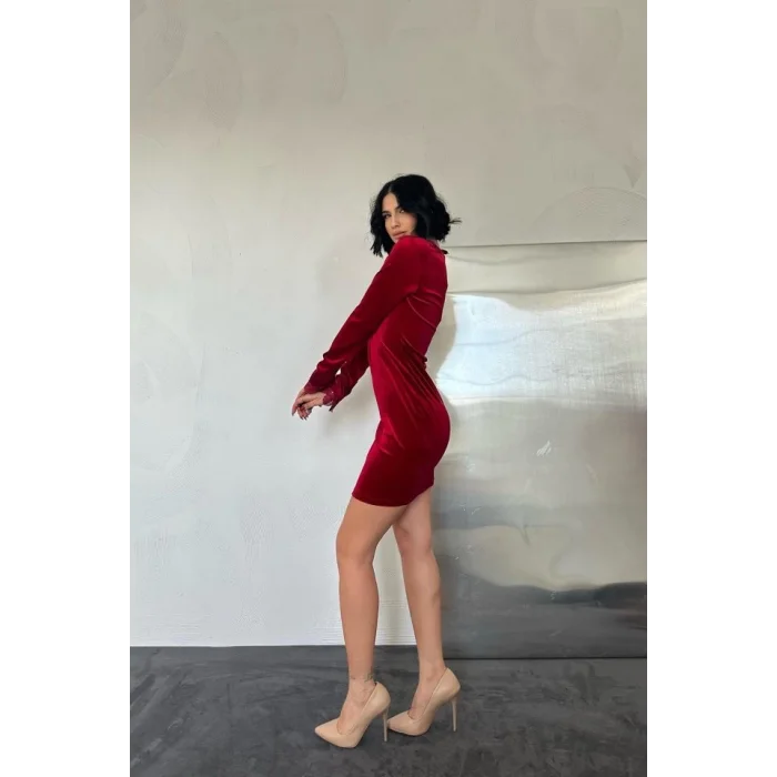 Kırmızı Yaka Ve Kol Dantelli Mini Elbise