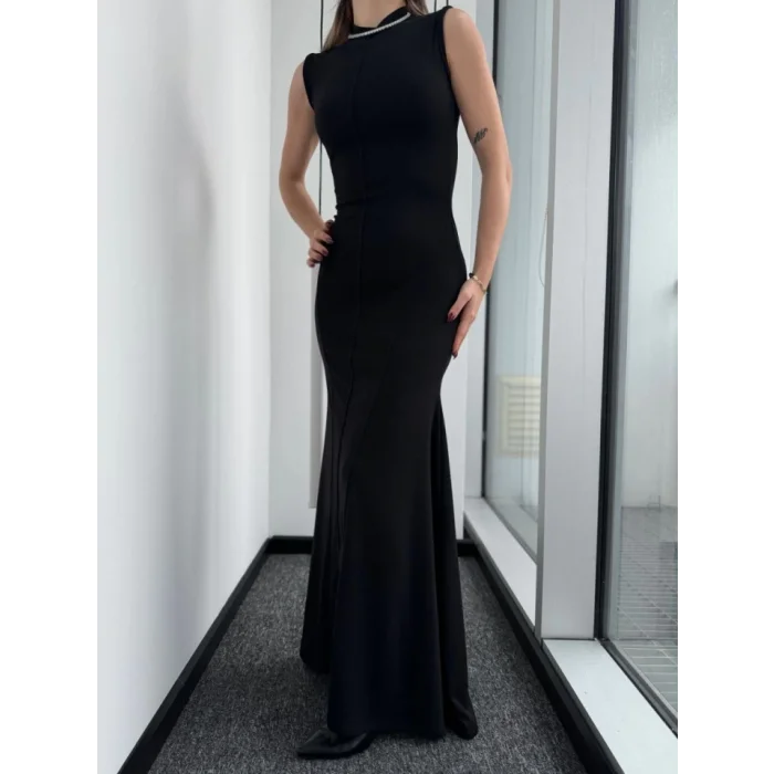 Kolsuz Yarım Bogazlı Uzun Elbise- Siyah