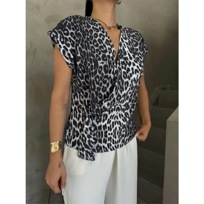 LEOPAR DESEN YANDAN BAĞLAMA DETAYLI BLUZ - Gri