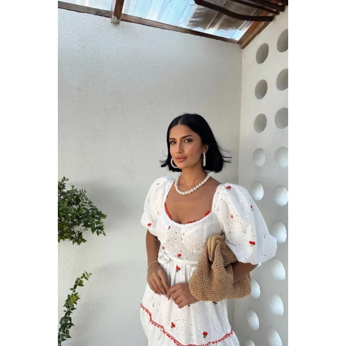 Nar Çiçeği Dantel Detaylı Brode Elbise