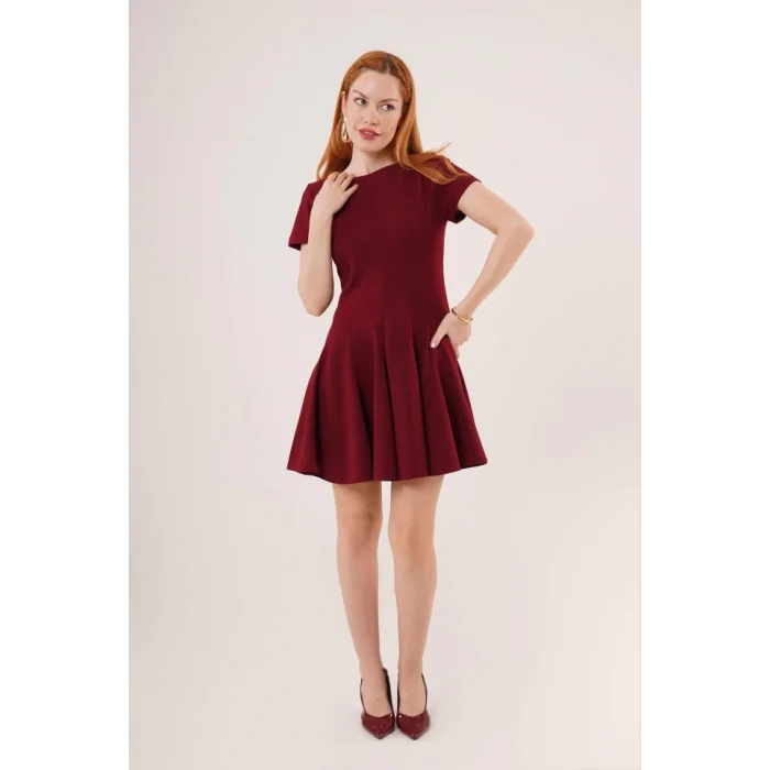 Önden Dikiş Detaylı Çan Model Bordo Elbise
