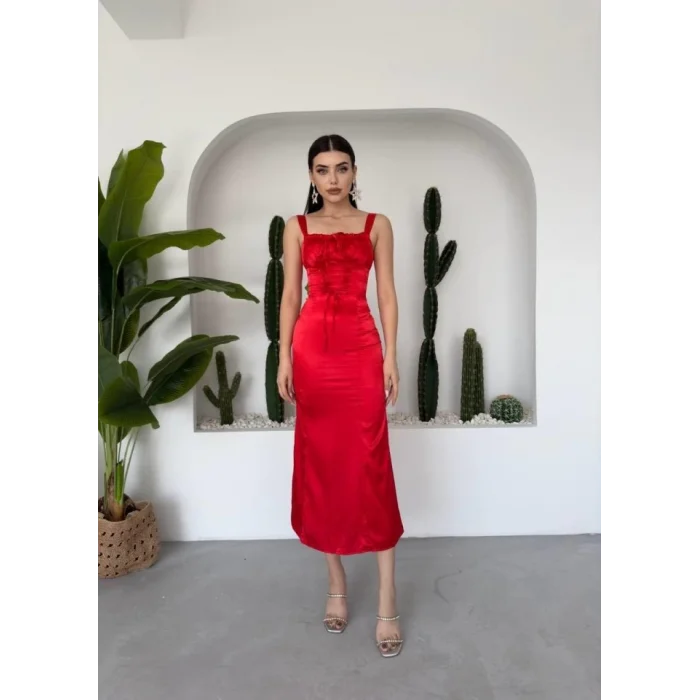 PAG İP ASKILI ELBİSE