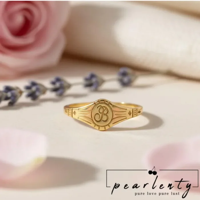 Pearleny Kadın, Harf Yüzük (R-100)