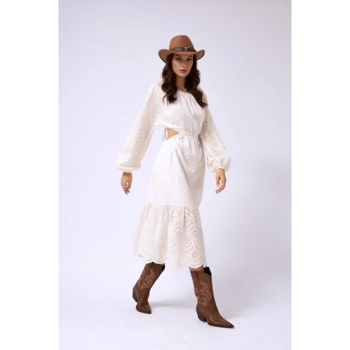 Sırt Dekolteli Brode Elbise