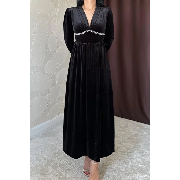 Siyah Göğüs Altı Taşlı Elbise
