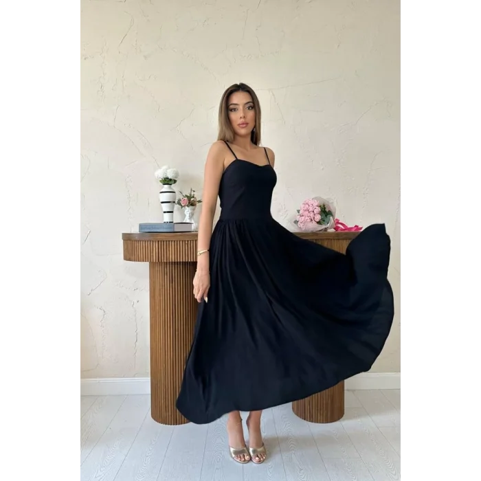 Siyah Göğüs Kuplu Uzun Büzgülü Elbise