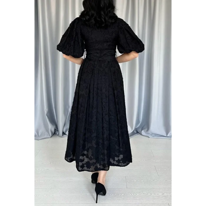 Siyah Kemerli Balon Kollu Elbise