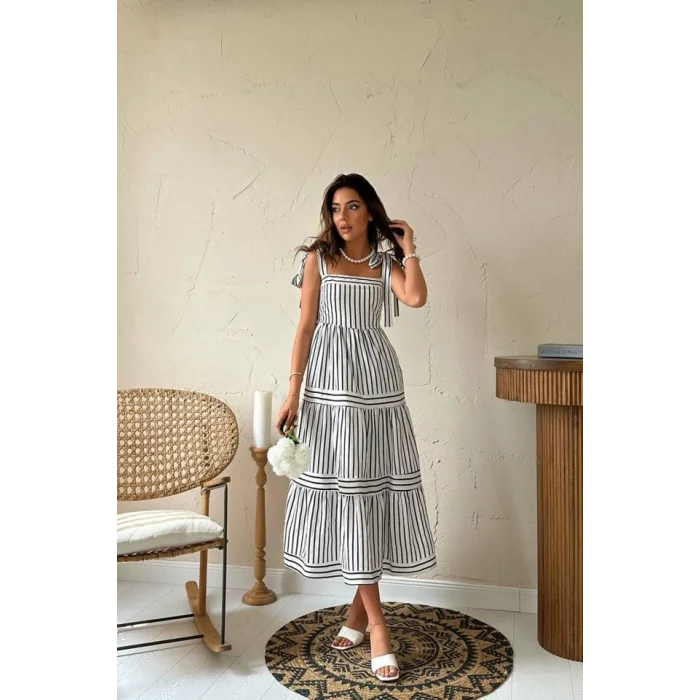 Siyah Omuzdan Bağlamalı Çizgili Elbise