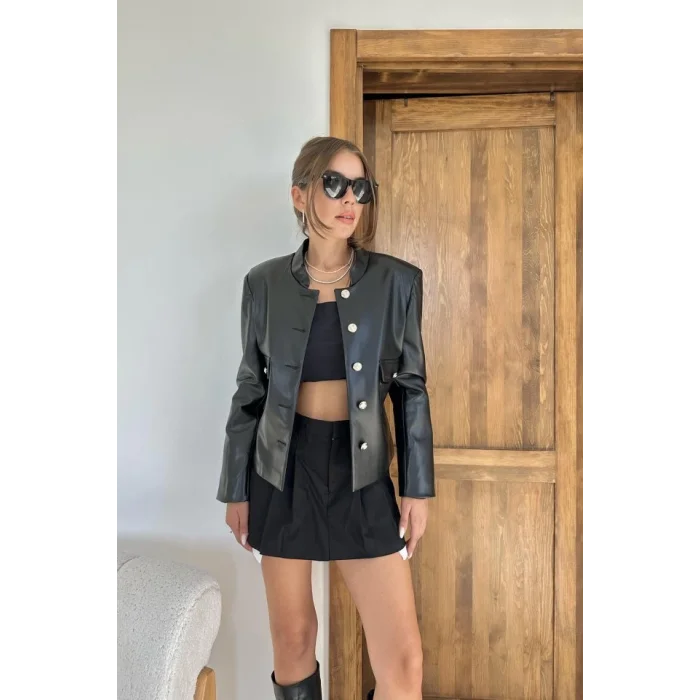 Siyah Önü Düğme Kapamalı Deri Ceket