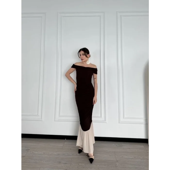 Striptiz Omuzlu Uzun Elbise- Kahve