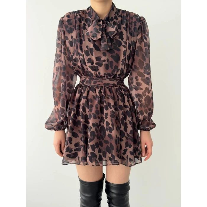 Tepa Fiyonk Detay Elbise