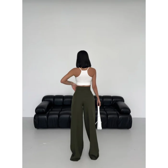 Üç Düğme Detayli Palazzo Pantolon