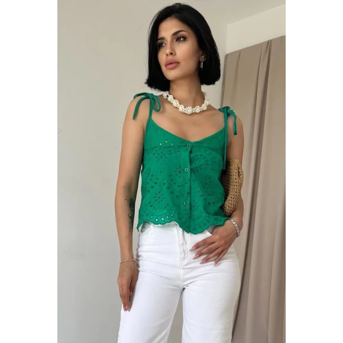 Yeşil Bağcıklı Brode Bluz