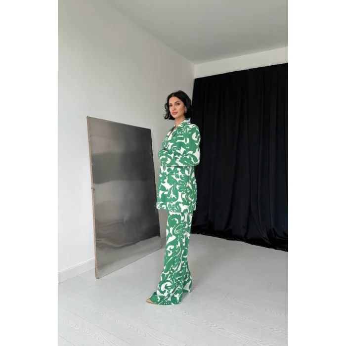 Yeşil Ceket Ve Pantolon Takım