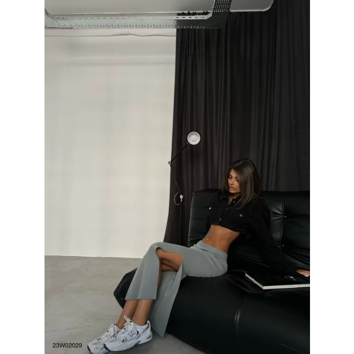 Yırtmaçlı Midi Boy Etek