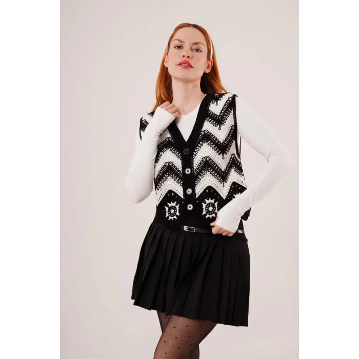 Zikzak Geçişli Triko Örme Siyah Yelek