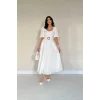Ekru Göğüs Kup Detaylı Kemerli Brode Elbise