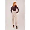 Kapama Cep Detaylı Krem Pantolon