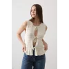 Önü Bağlamalı Yelek - Ekru