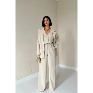 Bej Klas Ceket Ve Yelek Ve Pantolon Takım