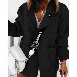 Geniş Cep Tasarımlı Hırka