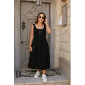 Kadın Askılı Geometrik Yakalı Geniş Kesim Detaylı Ithal Krep Elbise